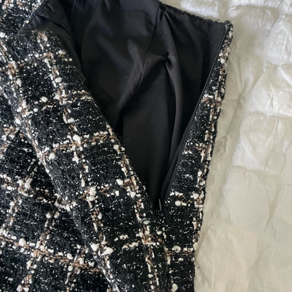 Abercrombie & Fitch tweed Pencil Mini Skort Black and White - Picture 3 of 8